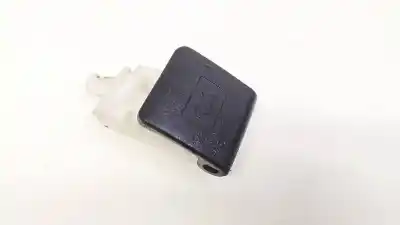 Pièce détachée automobile d'occasion plastiques pour toyota corolla verso (r1) 2.2 d-4d sport références oem iam 