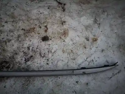 Peça sobressalente para automóvel em segunda mão plásticos por kia sportage 1.7 crdi cat referências oem iam 