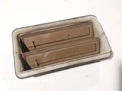 Pezzo di ricambio per auto di seconda mano plastica per opel zafira b 1.9 cdti riferimenti oem iam   