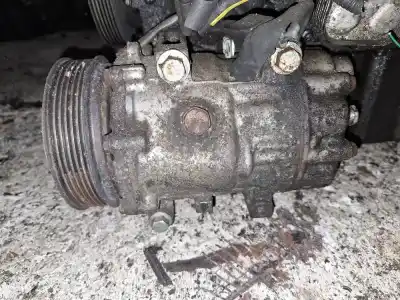 Pezzo di ricambio per auto di seconda mano compressore aria condizionata per volvo v50 (545) 2.0 d riferimenti oem iam 