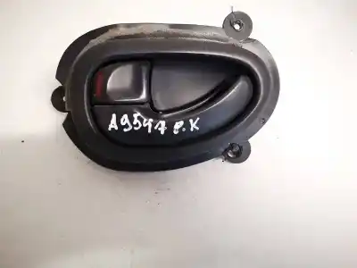 Peça sobressalente para automóvel em segunda mão puxador interior dianteiro esquerdo por peugeot 406 (8b) 2.0 hdi 110 referências oem iam 9616307577