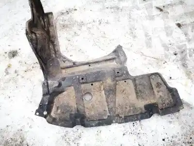 Pezzo di ricambio per auto di seconda mano plastica per toyota corolla (e11) 2.0 d-4d linea sol riferimenti oem iam 5141002040  51410-02040