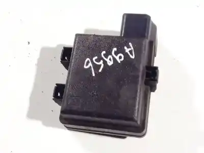 Pièce détachée automobile d'occasion BOÎTES À FUSIBLES pour RENAULT MEGANE  Références OEM IAM 63511831  6351-1831, 243820003R
