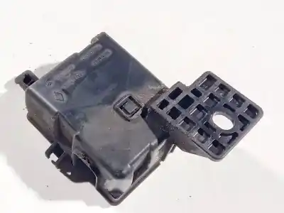 Pièce détachée automobile d'occasion BOÎTES À FUSIBLES pour RENAULT MEGANE  Références OEM IAM 24380001R  63511832
