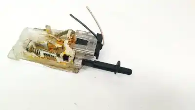 Автозапчасти б/у внутренний свет за opel astra j lim. 1.7 16v cdti ссылки oem iam 13577963  
