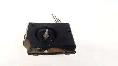 Peça sobressalente para automóvel em segunda mão suporte de lâmpada por audi 100 avant (c4) 2.5 tdi referências oem iam thk81