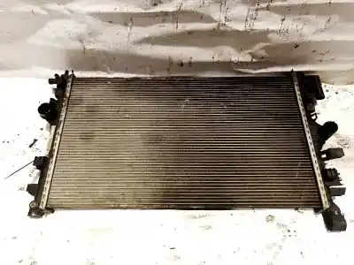 İkinci el araba yedek parçası su radyatörü için opel insignia a (g09) 2.0 cdti (68) oem iam referansları 13241725