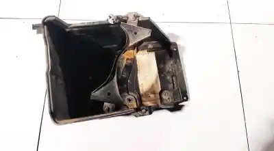 Pièce détachée automobile d'occasion Moyen pour MAZDA 5 BERL. (CR) 2.0 CRTD Active+ (105kW) Références OEM IAM CC3056040  K3006