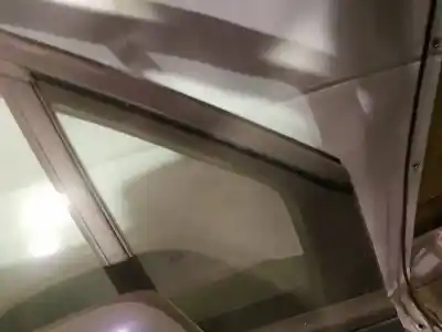 Pezzo di ricambio per auto di seconda mano Custodia Luna Anteriore Destra per CITROEN C8 2.0 HDi SX Riferimenti OEM IAM AS2  