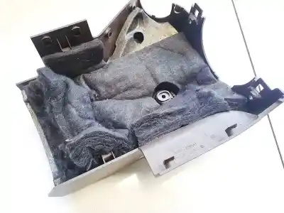 Second-hand car spare part plastics for opel insignia a (g09) 1.8 (68) oem iam references 13306250  13306251 Second-hand car spare part plastics for opel insignia a (g09) 1.8 (68) oem iam references 13306250  13306251