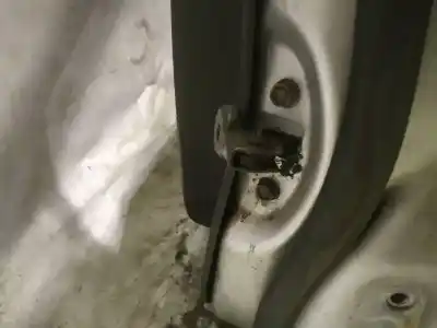 Автозапчастина б/у петля для mazda 5 berl. (cr) 2.0 crtd active+ (105kw) посилання на oem iam   