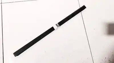 Peça sobressalente para automóvel em segunda mão plásticos por audi 100 avant (c4) 2.5 tdi referências oem iam 4a0864619