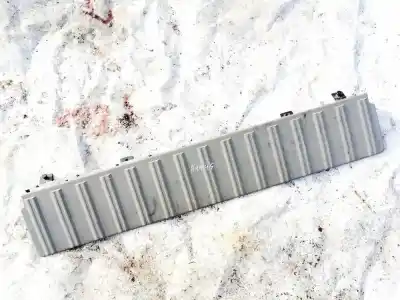 Peça sobressalente para automóvel em segunda mão plásticos por volvo xc90 2.9 bi-turbo cat referências oem iam 08641116