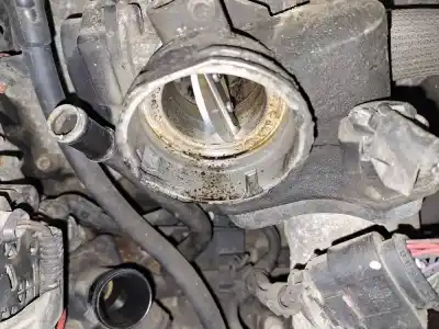 Автозапчастина б/у коробка метелика для dodge journey 2.0 16v crd cat посилання на oem iam 03g128063  