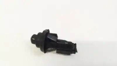 Peça sobressalente para automóvel em segunda mão trocar por dacia sandero 0.9 tce cat referências oem iam 7700427640b