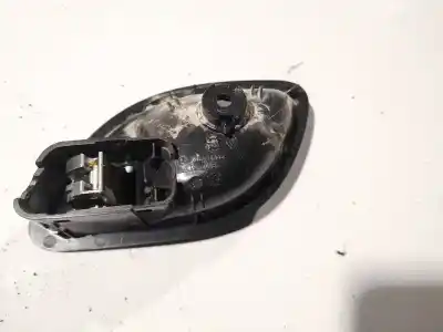 Автозапчастина б/у усередині передня права ручка для renault espace iv (jk0) 2.0 dci diesel fap cat посилання на oem iam 8200000724  98007101