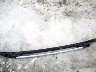 Peça sobressalente para automóvel em segunda mão plásticos por dacia sandero 0.9 tce cat referências oem iam 738204651r