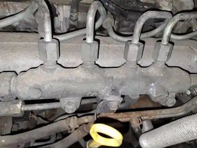 Peça sobressalente para automóvel em segunda mão régua / rampa de injetores por mazda 6 lim. (gh) 2.0 crtd 140cv active referências oem iam 