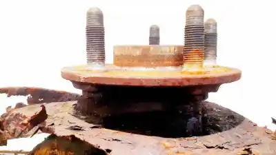 Second-hand car spare part rear left knuckle for opel insignia a (g09) 1.8 (68) oem iam references    Second-hand car spare part rear left knuckle for opel insignia a (g09) 1.8 (68) oem iam references