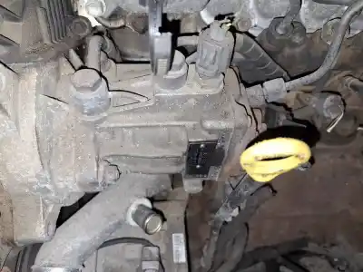 Pièce détachée automobile d'occasion POMPE À INJECTION pour TOYOTA COROLLA (E12)  Références OEM IAM 2210027010  097300-001777
