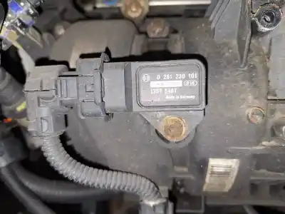 Автозапчасти б/у датчик давления за opel corsa c 1.2 16v cat (z 12 xep / lb4) ссылки oem iam 0261230101