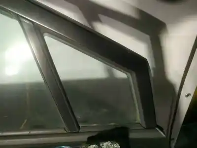 Pezzo di ricambio per auto di seconda mano custodia luna anteriore destra per toyota corolla verso (r1) 2.2 d-4d sol riferimenti oem iam as2