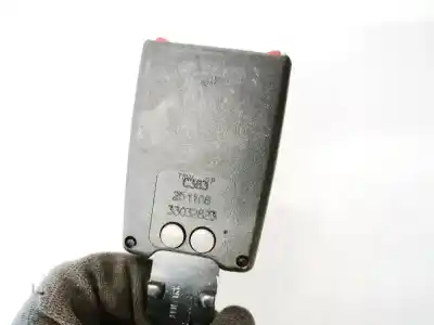 Автозапчастина б/у передній правий гачок для ford ka (ccu) 1.3 tdci cat посилання на oem iam 33032823  251108