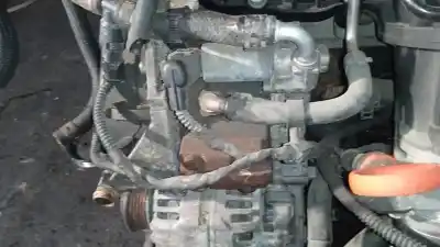 Pezzo di ricambio per auto di seconda mano POMPA DINIEZIONE per VOLKSWAGEN GOLF VI (5K1)  Riferimenti OEM IAM 03L130755E  03L130755E_13