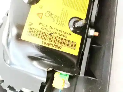 Автозапчастина б/у ліва бічна подушка безпеки для opel astra h caravan 1.9 cdti посилання на oem iam 13139839  601292904d