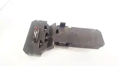 Автозапчастина б/у лампальник для VOLKSWAGEN PASSAT VARIANT (3B5) 1.9 TDI Посилання на OEM IAM 3B9945257  