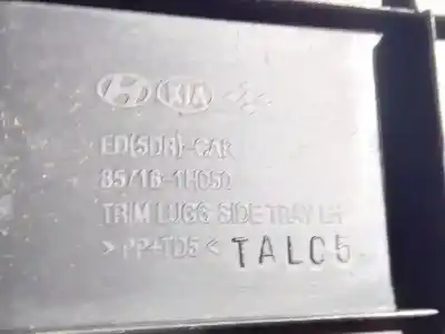 Pezzo di ricambio per auto di seconda mano plastica per kia ceed (ed) 1.6 crdi 115 riferimenti oem iam 857161h050  85716-1h050