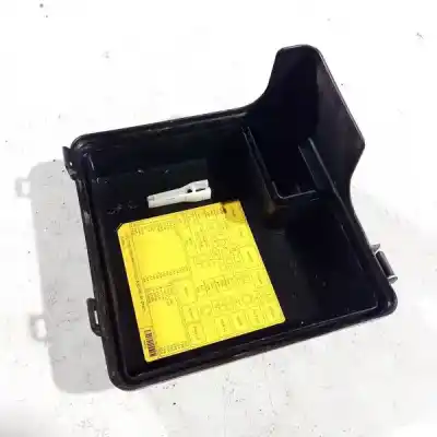 Second-hand car spare part fuse box unit for kia ceed (ed) 1.6 crdi 115 oem iam references   