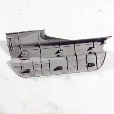 Pezzo di ricambio per auto di seconda mano plastica per kia ceed (ed) 1.6 crdi 115 riferimenti oem iam 858771h000  85877-1h000