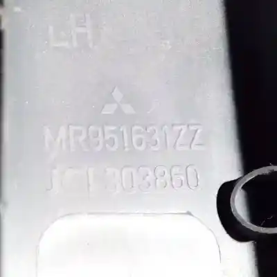 Автозапчасти б/у пластики за mitsubishi colt cz3 berl. 5 (z30a) 1.3 (z35a. z33a. z34a) ссылки oem iam mr951631zz  303860