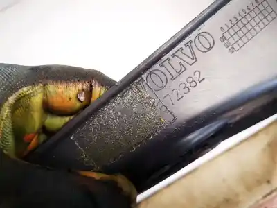 Pezzo di ricambio per auto di seconda mano plastica per volvo v50 (545) 2.0 d riferimenti oem iam 30672382  