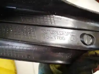 Pezzo di ricambio per auto di seconda mano plastica per volvo v50 (545) 2.0 d riferimenti oem iam 8641786  