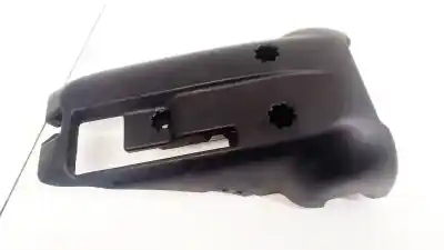 Pezzo di ricambio per auto di seconda mano plastica per volvo v50 (545) 2.0 d riferimenti oem iam 30680133