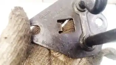 Pezzo di ricambio per auto di seconda mano plastica per volvo v50 (545) 2.0 d riferimenti oem iam 8641850  