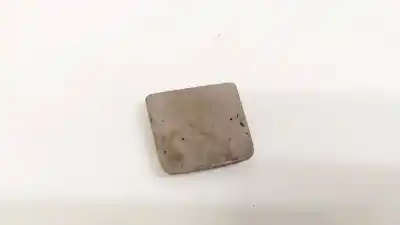 Pezzo di ricambio per auto di seconda mano plastica per volvo v50 (545) 2.0 d riferimenti oem iam 1550