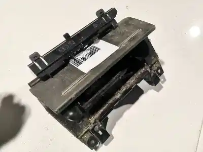 Gebrauchtes Autoersatzteil Aschenbecher zum AUDI A4 B7 (8EC)  OEM-IAM-Referenzen 8E0857951  