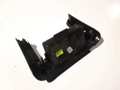 Pezzo di ricambio per auto di seconda mano plastica per kia ceed (ed) 1.6 crdi 115 riferimenti oem iam 847701h000  84770-1h000
