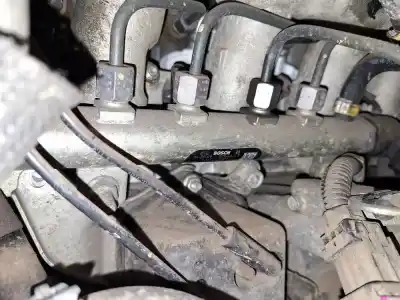 Second-hand car spare part distributor pipe for opel vectra c caravan 1.9 cdti oem iam references 0445214056