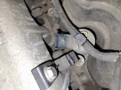 Second-hand car spare part injector for opel vectra c caravan 1.9 cdti oem iam references 0445110165  