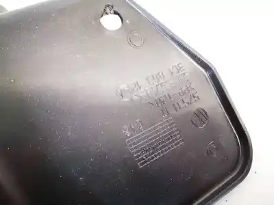 Second-hand car spare part plastics for volkswagen passat b6 variant (3c5) 2.0 fsi oem iam references 3c1863129a  
