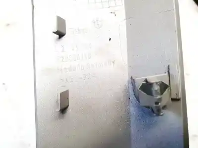 Pezzo di ricambio per auto di seconda mano plastica per bmw x1 (e84) sdrive 18d riferimenti oem iam 52850610  l2991701