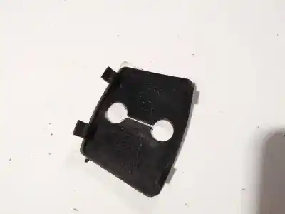 Pezzo di ricambio per auto di seconda mano plastica per kia ceed (ed) 1.6 crdi 115 riferimenti oem iam 857751h000  85775-1h000