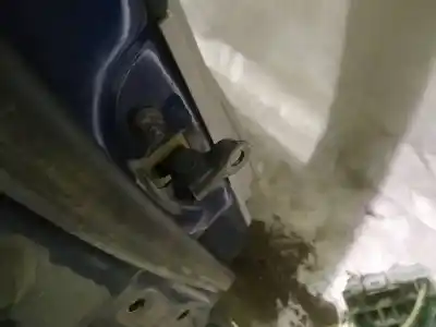 Second-hand car spare part hinge for kia ceed (ed) 1.6 crdi 115 oem iam references   