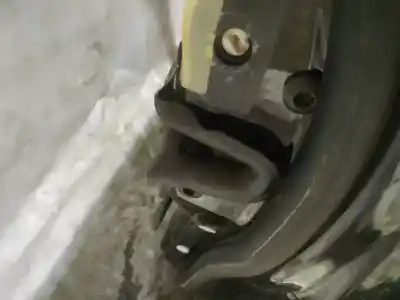 Автозапчасти б/у замок передней правой двери за audi a4 b7 (8ec) 2.0 tdi quattro ссылки oem iam   