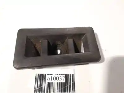 Автозапчасти б/у пластики за audi a4 b7 (8ec) 2.0 tdi quattro ссылки oem iam 8e0819275a