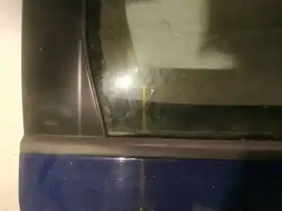 Pezzo di ricambio per auto di seconda mano plastica per volkswagen passat b6 (3c2) 2.0 tdi riferimenti oem iam   